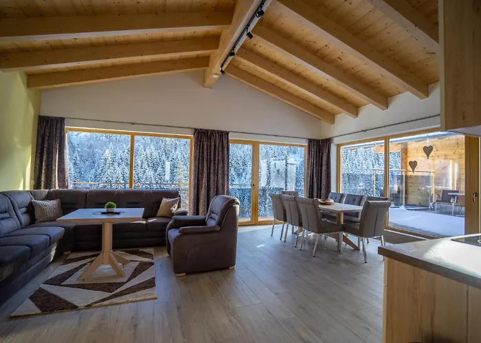 Alpenhof جيرلوس